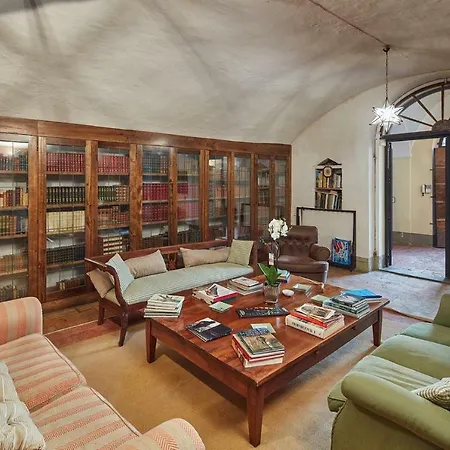 Villa Cinquemiglia Sleeps 12 Pool Wifi San Secondo
