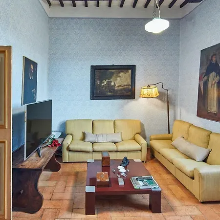 Cinquemiglia Sleeps 12 Pool Wifi San Secondo