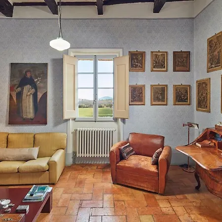 Villa Cinquemiglia Sleeps 12 Pool Wifi