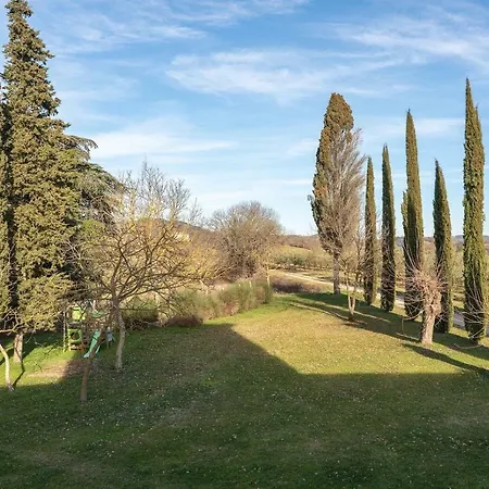 Cinquemiglia Sleeps 12 Pool Wifi
