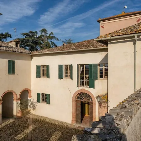 Cinquemiglia Sleeps 12 Pool Wifi San Secondo