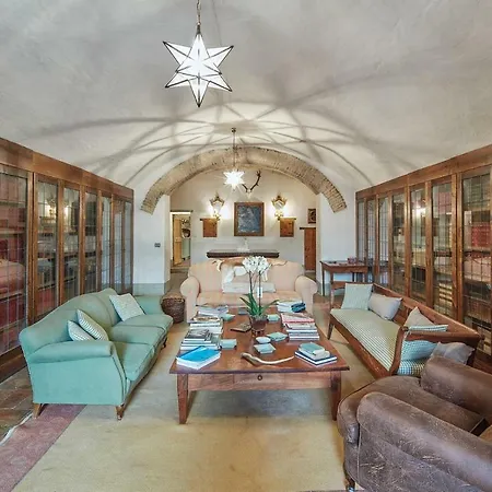 Cinquemiglia Sleeps 12 Pool Wifi Villa *